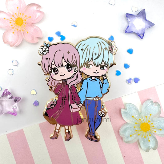 Snow and Traveler Enamel Pin (IN-HAND)